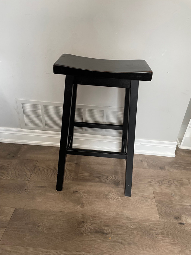 29” black bar stool  in Chairs & Recliners in Oakville / Halton Region - Image 3
