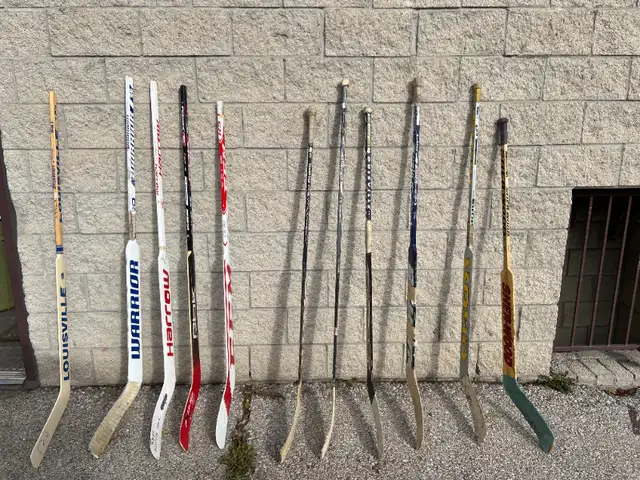 10 TOTAL -SOME NEW OLD STOCK GOALIE HOCKEY STICKS - 1 AUTO in Hockey in Mississauga / Peel Region - Image 3
