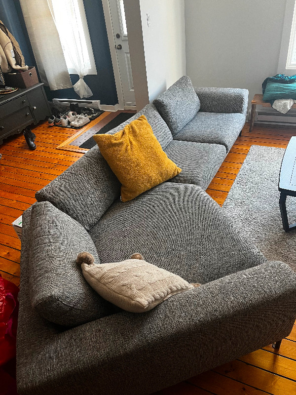 Sofa à vendre 1500$ dans Sofas et futons  à Ville de Montréal - Image 2
