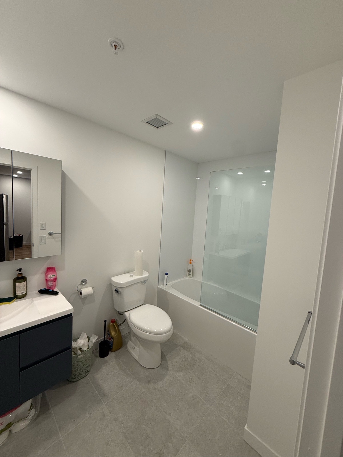 4 Bd Cartier O — photo 2
