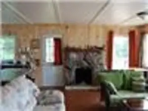 One Week left Edgewater Cottage - Summer Rentals in Ontario in Canada - Image 3