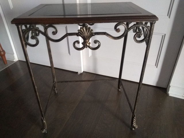 Table forgé dans Mobilier de salle à manger et cuisine  à Laval/Rive Nord - Image 2