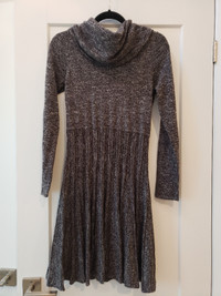 Max Studio Women's Size Large Grey Dress with cowl neck