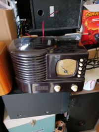 vintage looking  radios for sale