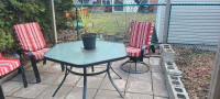 Chaises Jardin & Table **Coussin Neuf**