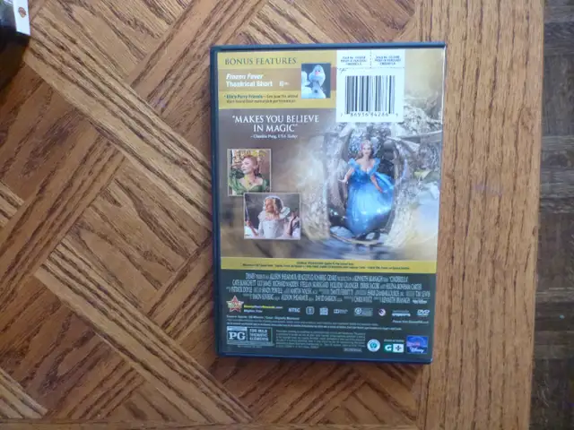 Disney Cinderella    DVD    mint  $8.0062863265041665121