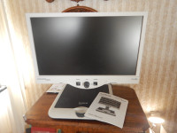 24" Visual Monitor Magnifier Machine Reading Writing Aid CCTV