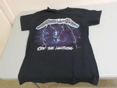 Metallica Ride The Lightning T Shirt Size Small, View more