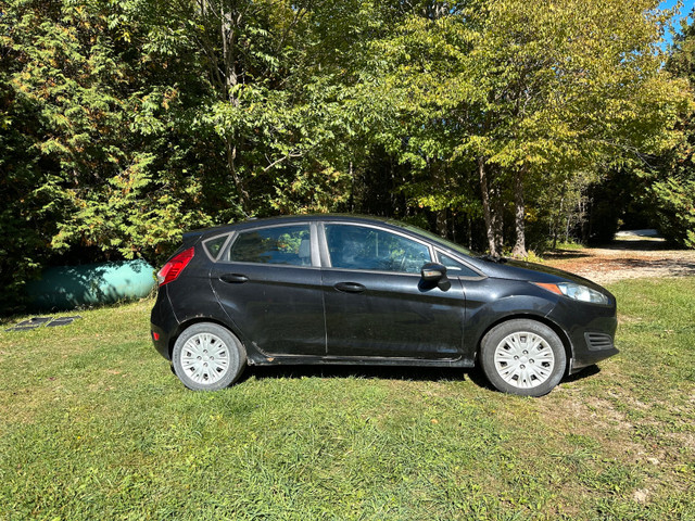 2014 Ford Fiesta  in Cars & Trucks in Owen Sound - Image 3