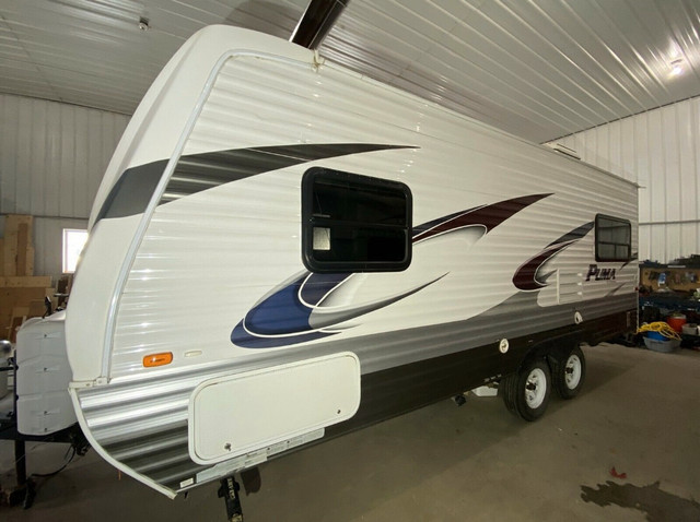 2012 Palomina Puma 19RL in Travel Trailers & Campers in Calgary - Image 2