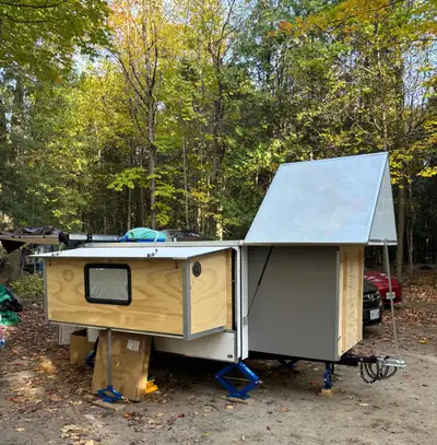 -One-of-a-Kind Lightweight Camper Trailer – Sleeps 4! This custom-built camper trailer combines smar...