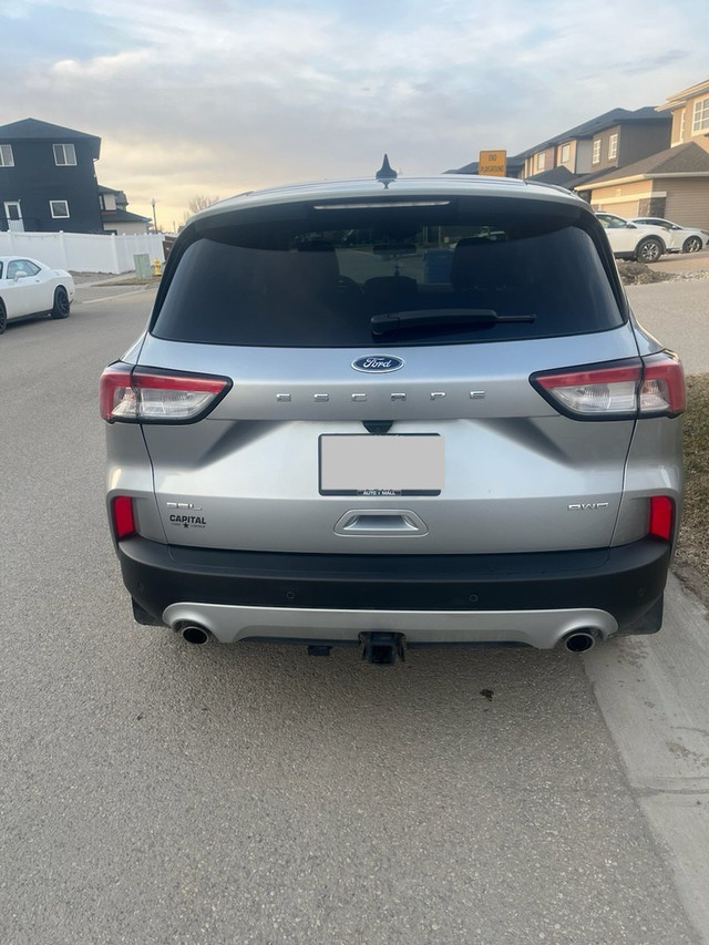 2022 Ford Escape  in Cars & Trucks in Regina - Image 4