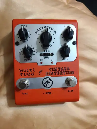 From Brazil, a rare vintage fuzz and distortion pedal made by GNI. Well built, great sounding, 2 ped...