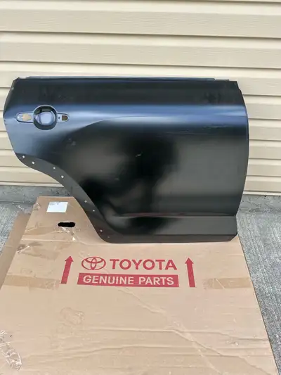 Hi, I’m selling the following: - Toyota Rav4 Rear Right Outer Panel **NEW*** - Fits 2006- 2012 - Ori...