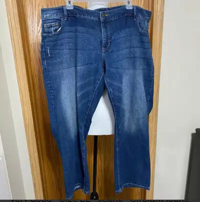Women’s plus size 22 Distressed jeans  like new, View more