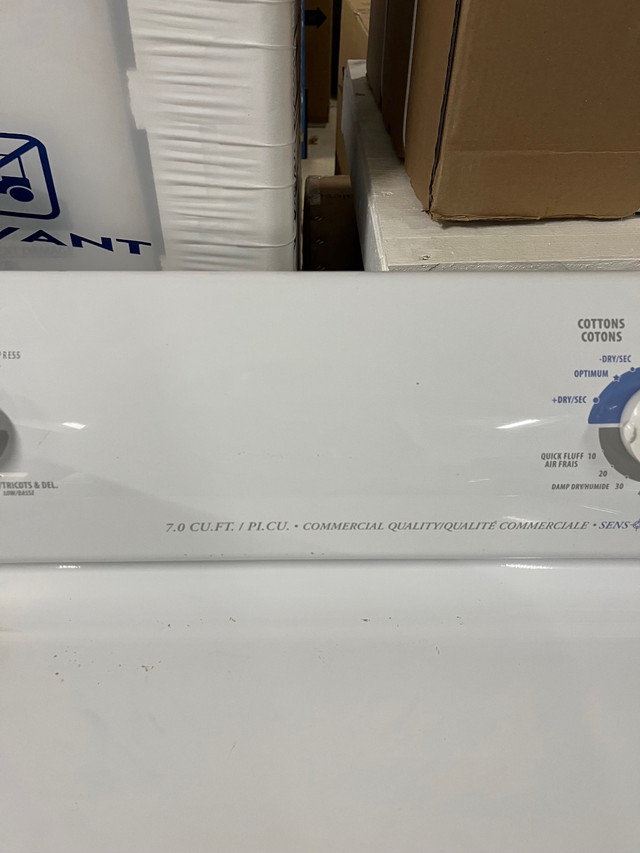 GE electric dryer white works great  in Washers & Dryers in Stratford - Image 3