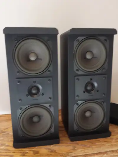 KOSS M85 PLUS Vintage Bookshelf Speakers, View more
