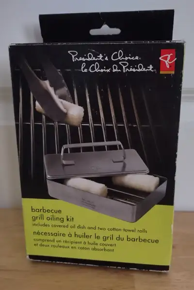 New BBQ grill oiling kit as shown. Never used. 15.00 central Yorkton (Superstore area)