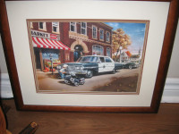 CLASSIC CARS TOWN PICTURE SCENE FROM A GALLERY.