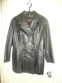 Danier - Woman's Black Leather Winter Coat - Size  Med (12-14)