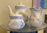 1970s Royal Doulton Coniston H5030 Teapot Sugar Creamer Set