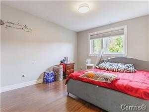 5 1/2 Upper Duplex — photo 2