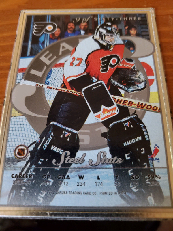 metal nhl hockey cards  in Arts & Collectibles in Renfrew