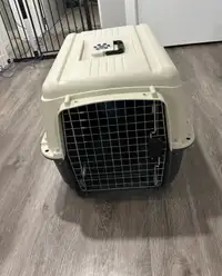 Medium sized dog crate 
