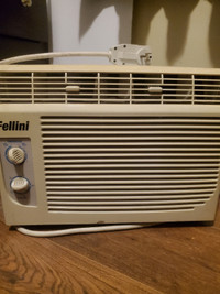 Fellini Window AC- 5200 BTU with Fan + Air Conditioner functions