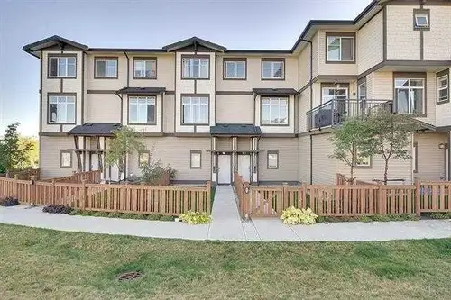 **Reduced** 3 Beds 2 Baths - Townhouse for rent E. Clayton Heights, Surrey, BC, Canada Unfurnished....