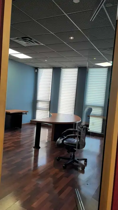Unlock immediate productivity with this versatile, ready-to-use commercial space in Toronto. Perfect...