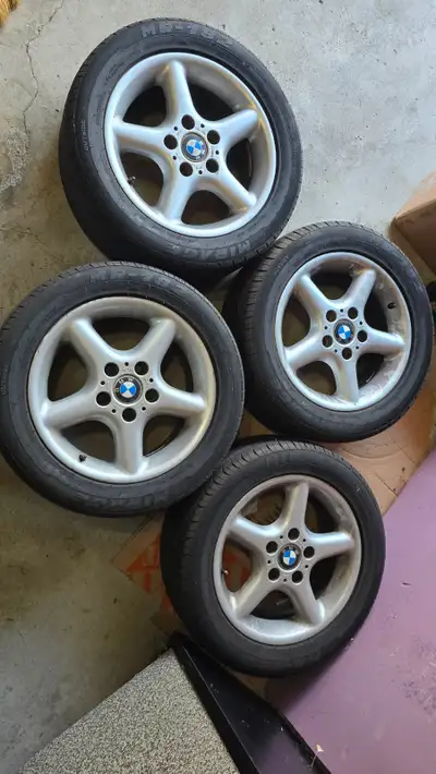 These came off a 1995 BMW 325i. Tires 225/50R16 but need replacing. Price to sell at $200 firm for a...