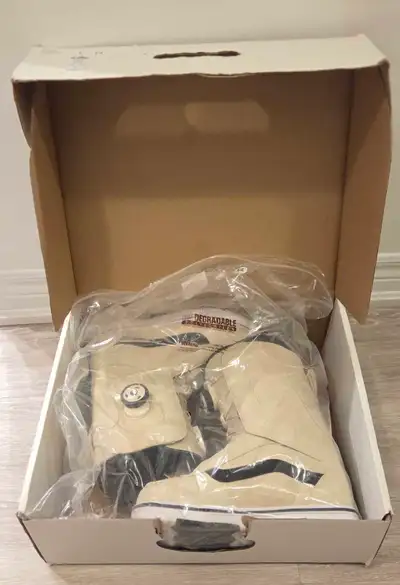 Vans Snowboard and bindings women boots, View more