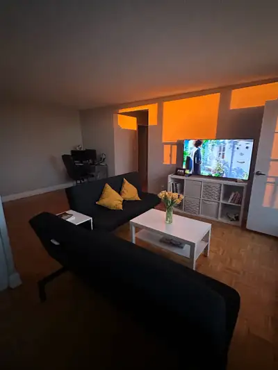 1 Bedroom for rent in a 2 -bedroom, 1-bath apartment in a mid-rise building at 135 Tyndall Ave. Priv...