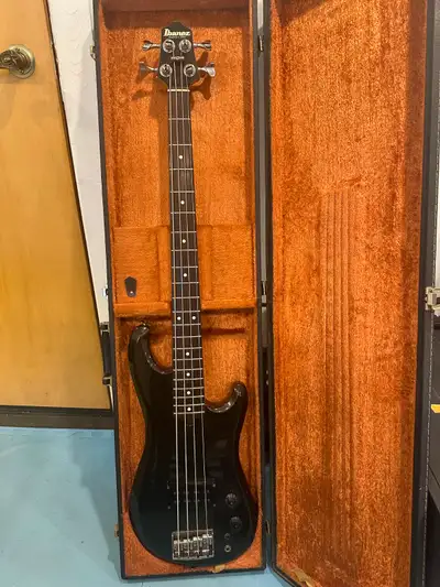 Vintage.  1984  Ibanez bass, View more