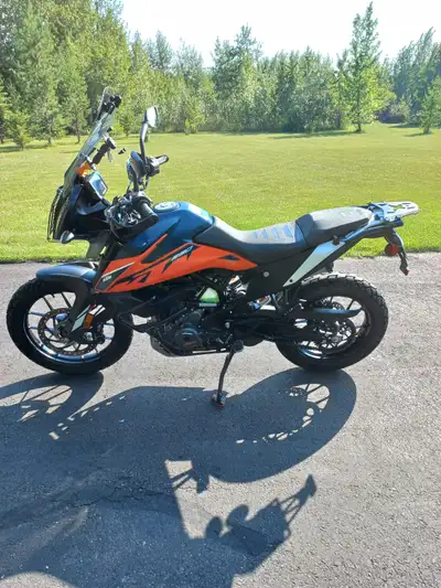 Never dropped, Never Abused. Clear Title. Excellent condition. Aftermarket Parts: windshield, Fuel X...