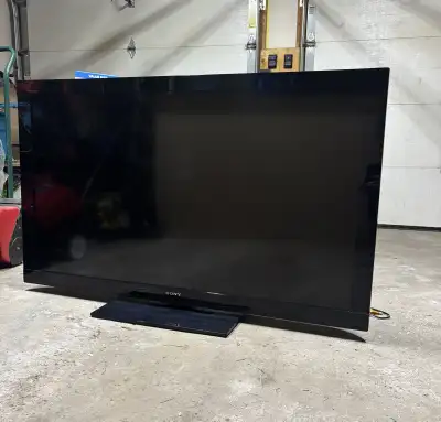 Sony Bravia 55" TV – Model 55BX520, View more