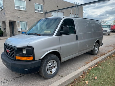 2011 GMC Savanna 2500 Cargo