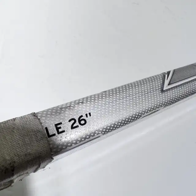 left handed hockey sticks player and goalie in Hockey in Winnipeg - Image 10