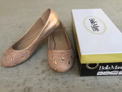 Youth Size 2 Fashion Rhinestones Kids Glitter Dress Shoes, View more