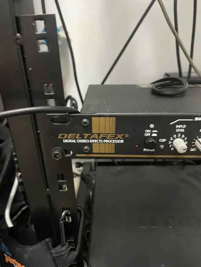 All effects in Amps & Pedals in Mississauga / Peel Region - Image 4