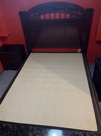 Queen Bedroom Set Excellent Condition