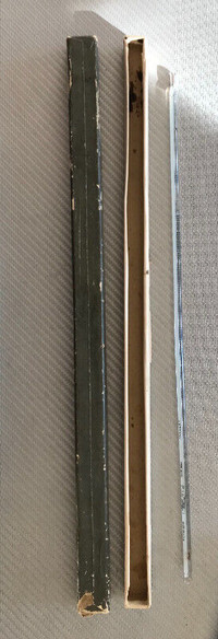 Vintage Thermometer 700*F glass tube READ DESCRIPT
