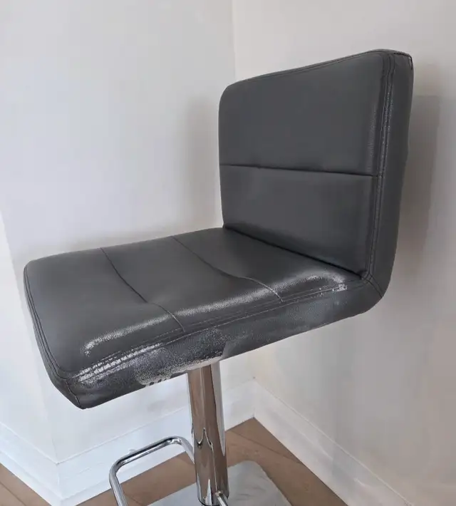 Grey Faux Leather Bar Stools in Chairs & Recliners in City of Toronto - Image 5