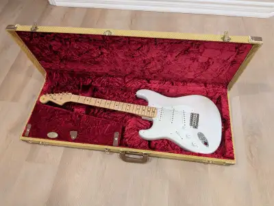 left handed fender American original 50s stratocaster, View more