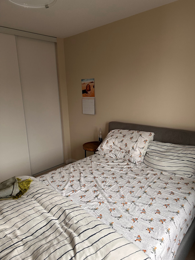Coop leaving  room for rent with private washroom female only  in Short Term Rentals in Ottawa
