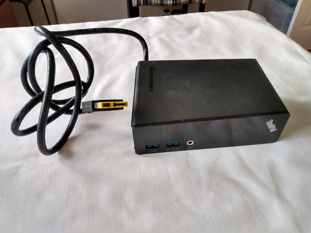 Lenovo ThinkPad OneLink Pro DU9033S1 Dock in Laptop Accessories in Oshawa / Durham Region - Image 3