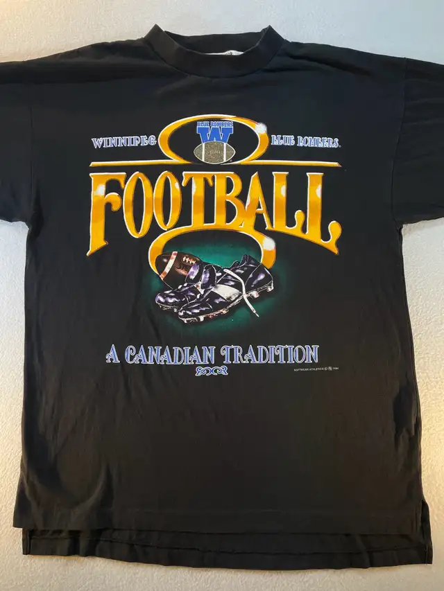 Vintage Winnipeg Blue Bombers Football Tee LRG 1994 Softwear CFL in Men's in Winnipeg - Image 3