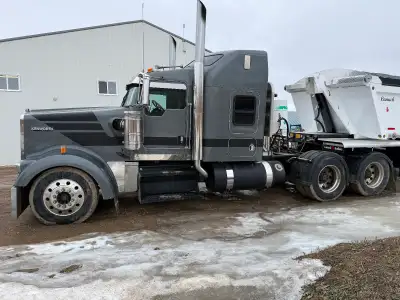 W900 Kenworth Glider. C15 Cat , 13 speed , 2 line Wetkit. Reman Rear Diff’s.