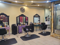 Chair rental in hair salon or commission